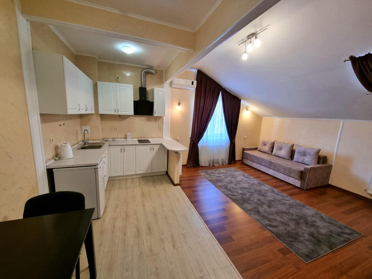 Helen Hotel Nikolayev Luaran gambar