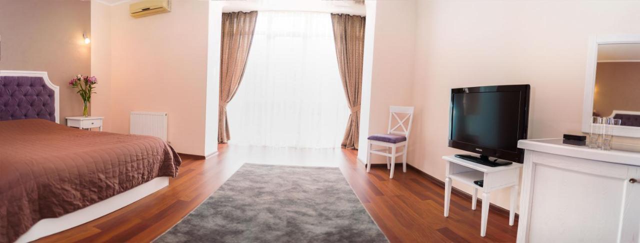Helen Hotel Nikolayev Luaran gambar